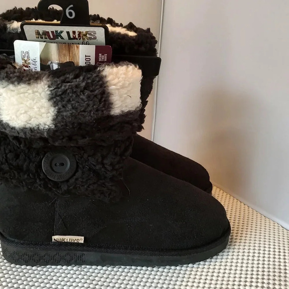 Muk Luks Women's Tall Knit Cozy Bootie Slippers Size 6 NWT - Picture 4 of 6
